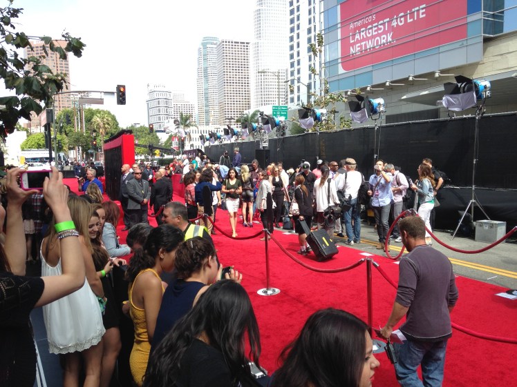 mtv movie awards, red carpet, mtv, movies, award shows, what the red carpet is like, celebrities, los angeles
