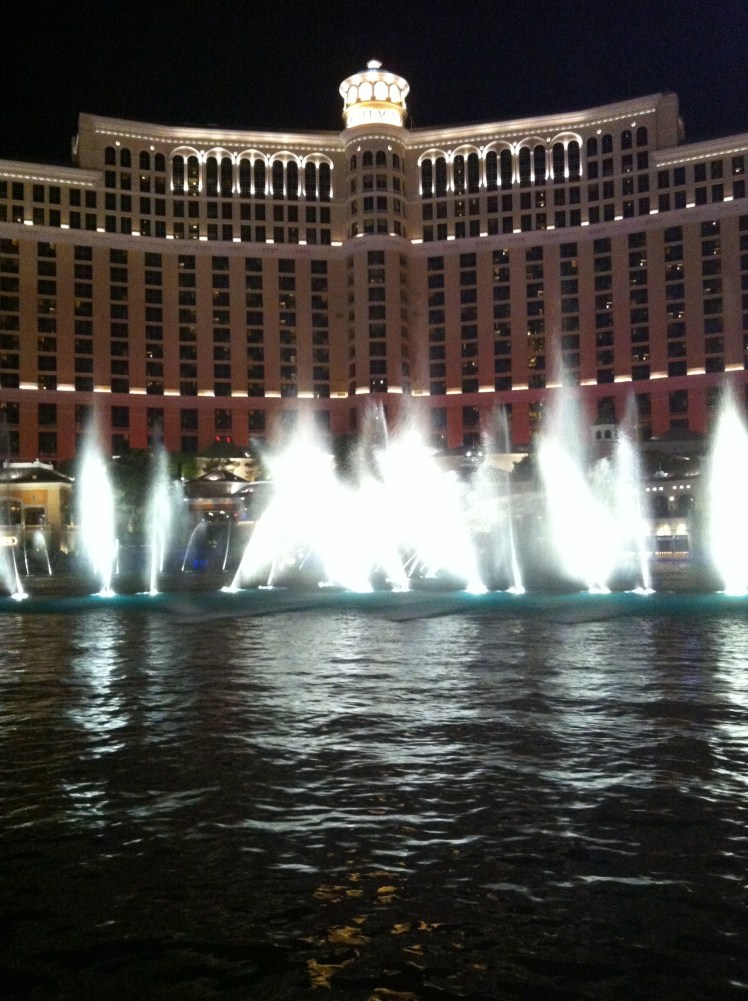 vegas, how to plan your vegas trip, plan your vegas trip, how to go to vegas, what to do in vegas, vegas tips, vegas promoters, how to plan for vegas, plan your vegas trip