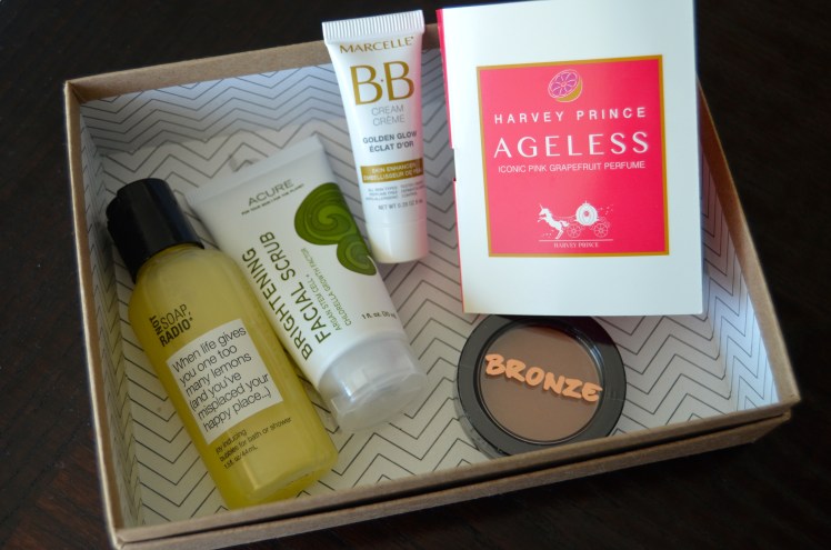 birchbox, august 2014 birchbox, unboxing august 2014 birchbox, unboxing birchbox, whats in my birchbox, birchbox review, should i sign up birchbox, why should i sign up for birchbox, sign up for birchbox, lighten up birchbox, acute organics birchbox, harvey prince, marcelle bb cream, modelco bronzer, not soap radio body wash