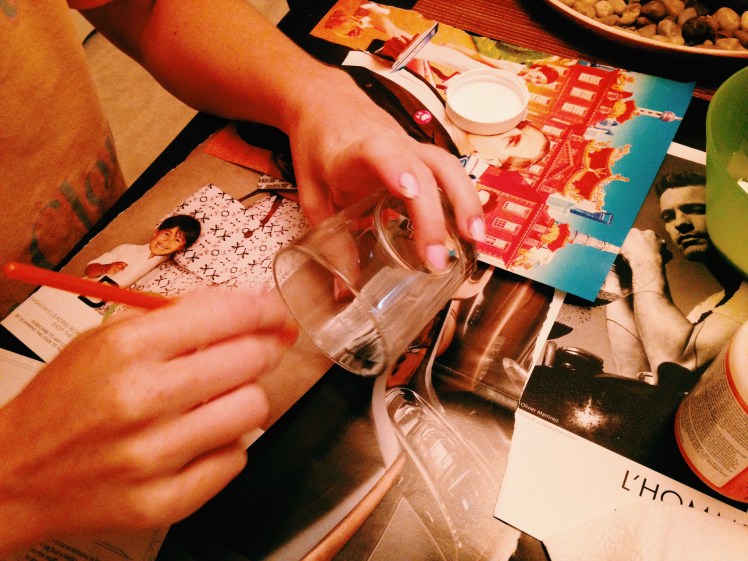 diy, diy candle jar, upscale candle jars, empty candle jars, ways to use empty candle jars, recycle empty candle jars, candle lanterns, diy candle lanterns, mod podge, glitter candle jars, glitter candle lanterns