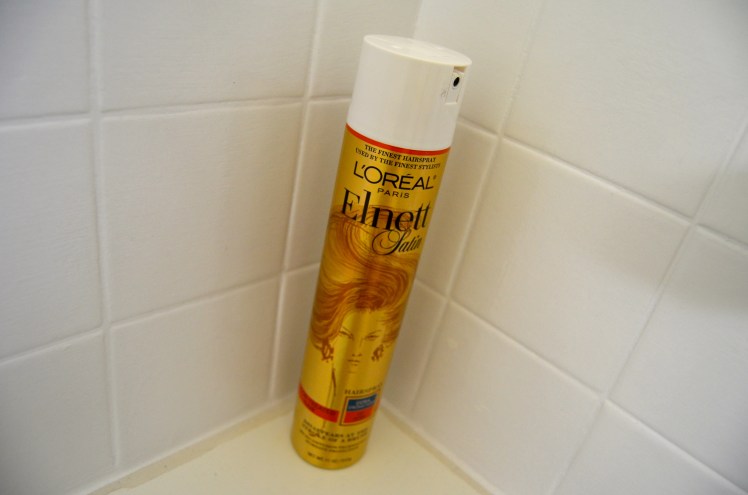 best hairspray, best hairspray all hair types, best hairspray for curly hair, holy grail hairspray, best hair products for curly hair, curly hair products, curly hairspray, loreal elnett review, loreal elnett hairspray, loreal elnett hairspray review