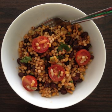 zesty quinoa salad, quinoa recipes, quinoa salad recipes, food blogs, food bloggers, recipe blogs, recipe bloggers, trader joes harvest grains blend, couscous salad recipes, couscous, recipe, couscous salad, healthy recipes, healthy salad recipes, healthy lunch ideas, healthy quinoa salad, cherry tomato recipes, black bean recipes, black beans, cilantro, cherry tomatoes