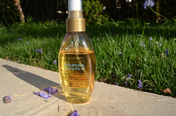 how to keep your hair color from fading, how to, keep your hair color, prolong your hair color, how to keep your hair from fading, hair color fading, hair, hair color, red hair, how to keep red hair from fading, make your hair color last, long lasting hair color