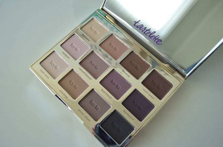 tarte, tartelette, tarte amazonian clay matte eyeshadow palette, tarte amazonian clay matte eyeshadow palette review, tarte amazonian clay matte eyeshadow palette swatches, review, swatches, beauty, makeup, beauty bloggers, beauty reviews, best matte eyeshadows, best matte eyeshadow palette, paraben free eyeshadows, paraben free makeup, natural makeup, amazonian clay makeup, amazonian clay
